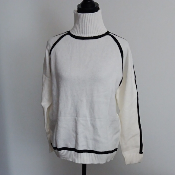 White and Black Turtleneck Sweater - Picture 1 of 7